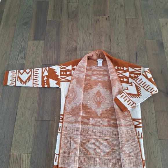 [S] Shacket Sweater - Picture 3 of 5